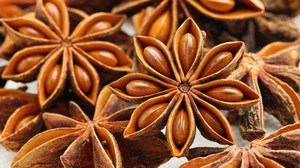 Star anise and anise