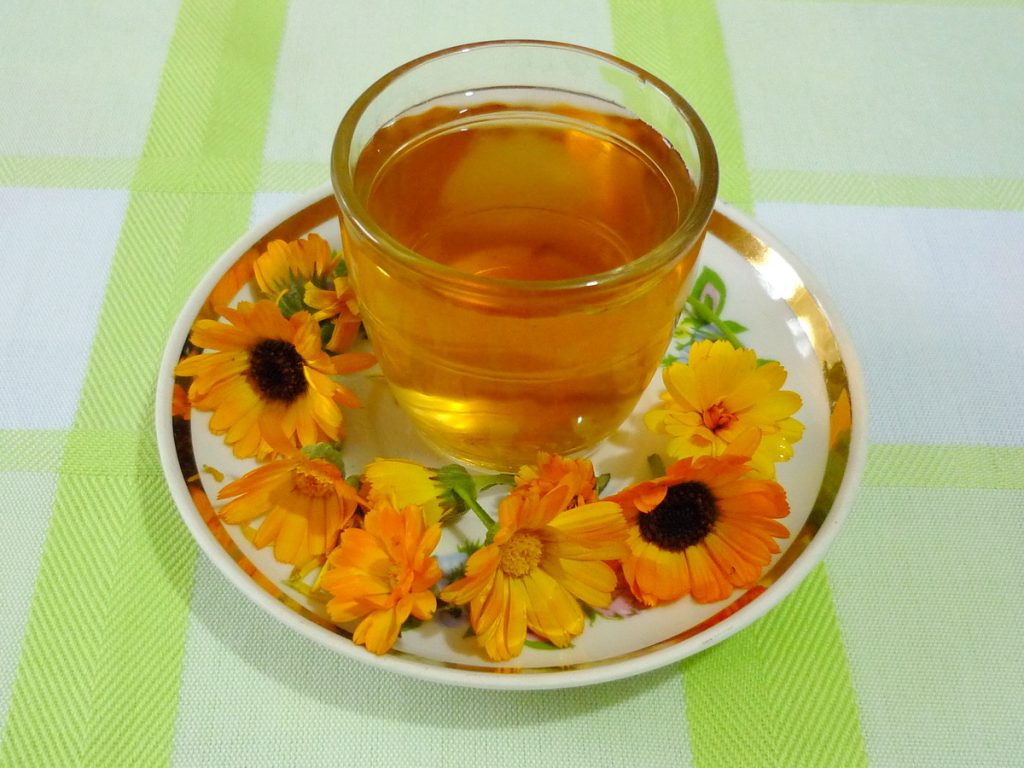 Decoction of calendula flowers