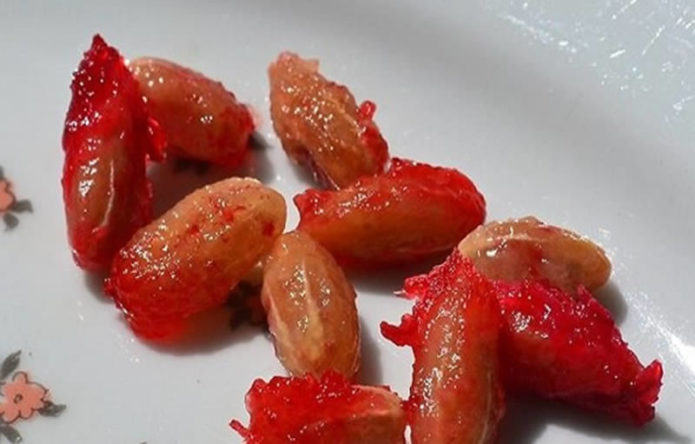 Dogwood fruits and seeds